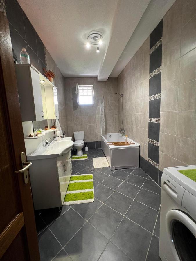 Charming Cozy Apartment Гевгели Екстериор снимка